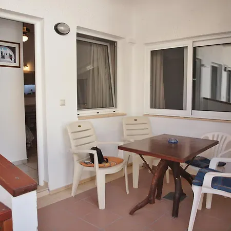 Aparthotel Nikos 3*