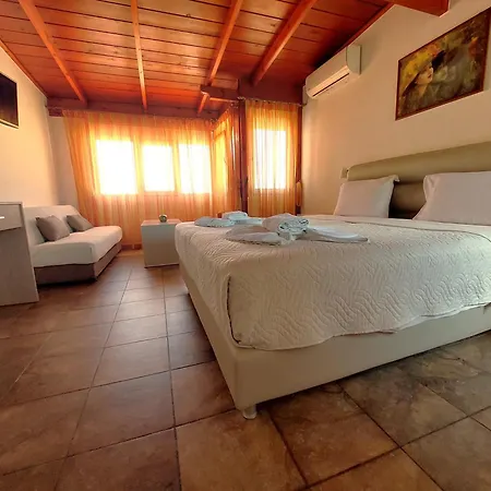Aparthotel Nikos