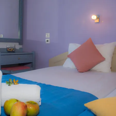 Nikos 3* Matala