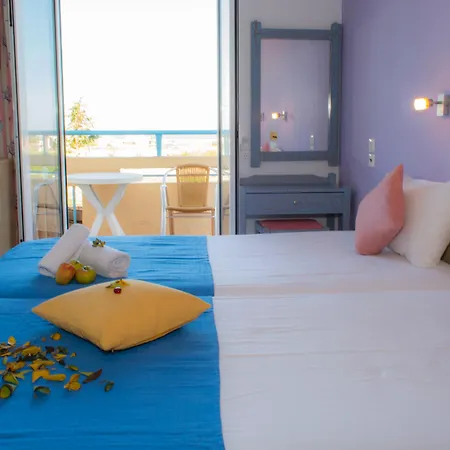Nikos Aparthotel Matala (Crete)