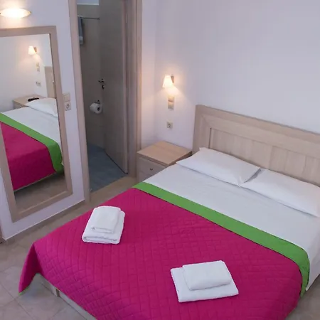 Nikos Aparthotel Matala